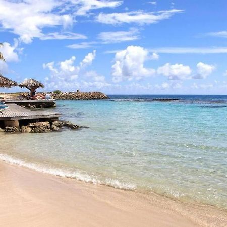 Agreable Studio Au Bord De Mer. Сен Франсоа Екстериор снимка